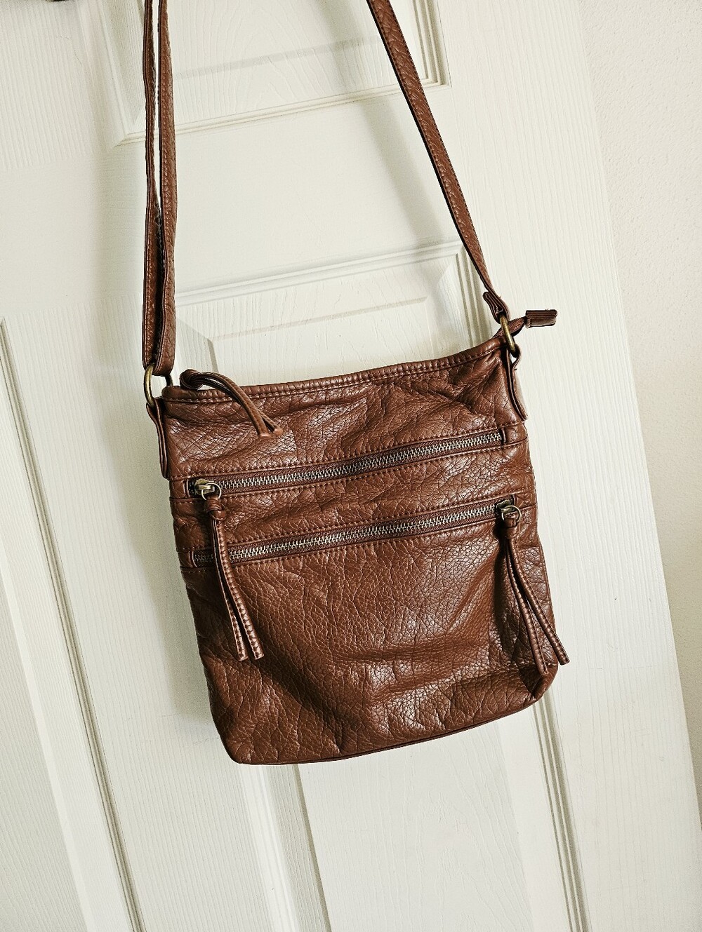 Bueno Brown Purse Bag Crossbody Excellent Condition